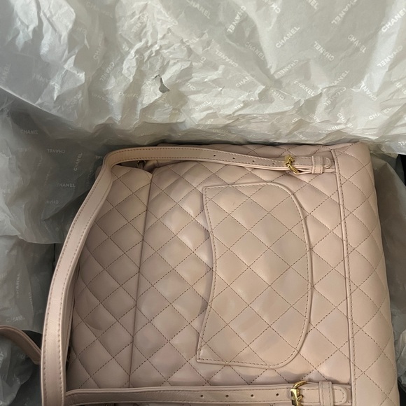 Chanel UrbanSpirit backpack - Picture 3 of 16